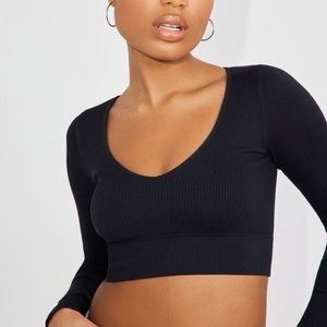 BLACK ZARA CROP TOP